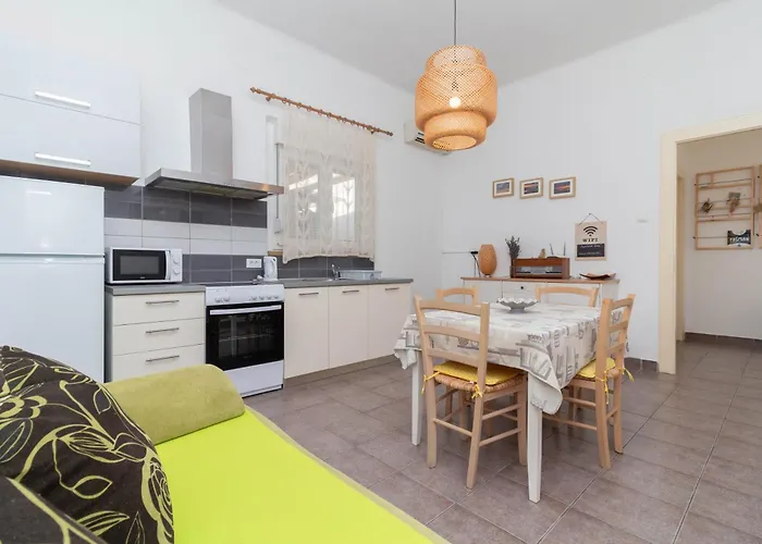 Apartman Ema